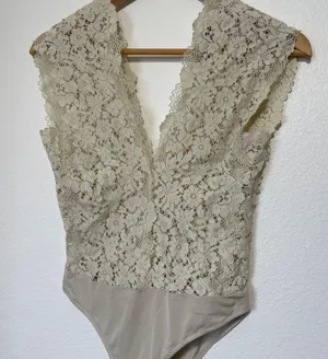 ZARA | Cream lace thong bodysuit thumbnail 2