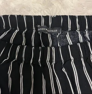 Brandy Melville Striped Blue Navy White Pants Bottoms thumbnail 12