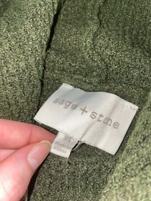 Matching sweater and sweats set Size XS thumbnail 4