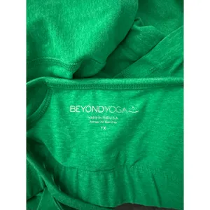 Beyond Yoga Spacedye Slim Racerback Cropped Tank in Green Grass Heather Size 1X thumbnail 5