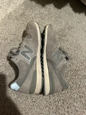 Gray New Balance  thumbnail 4