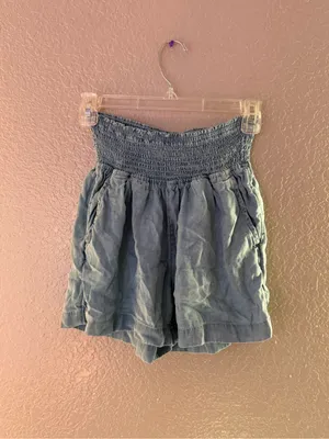 Joie Blue Lyocell Smocked High Rise Pull On Shorts Pockets Size Small thumbnail 3