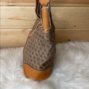 Dooney & Bourke Vintage Signature Leather Purse thumbnail 3