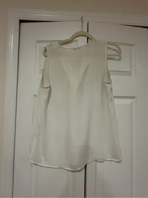 Milano White Sleeveless V-Neck Camisole thumbnail 2