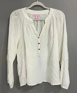 Lilly Pulitzer Blouse Women Large White Great Silk Smocked V-Neck Button Top thumbnail 1