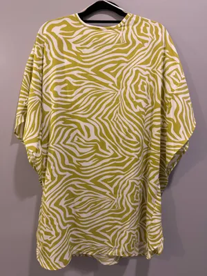 Umgee Lime and White Zebra Print Relaxed Fit V-Neck Swim Cover-Up Small / Medium thumbnail 6