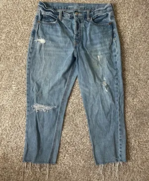 Old Navy High-Rise Slouchy Straight Jeans Ankle Cropped Casual Distressed 10 thumbnail 1