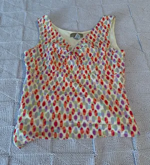 Polka dot top Multiple thumbnail 1