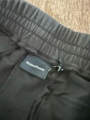 Richer Poorer For The People Elastic Waistband Black Shorts Size Medium thumbnail 4
