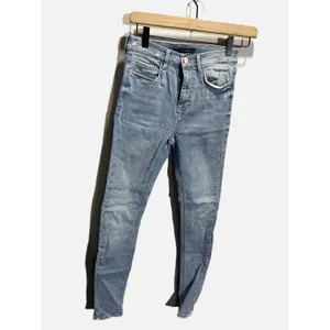 Zara Skinny Jeans Womens 4 Blue Light Wash Embrace Silhouettes High‎ Rise Casual thumbnail 2