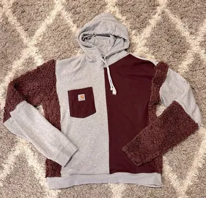 Carhartt sweatshirt! Burgundy custom-made Reworked sweatshirt women’s size large thumbnail 1