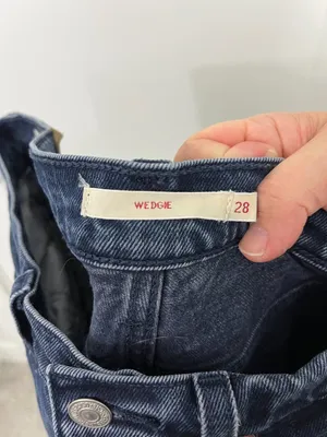 Levi's Size 28 Wedgie High Rise Ankle Jeans Dark Wash Raw Hem thumbnail 7