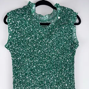 SHEIN Curve 2XL Green Floral‎ Smocked Mock Neck Sleeveless Midi Dress Ruffle Hem thumbnail 5