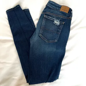 American Eagle Women's Distressed Dark Blue Skinny Jeans thumbnail 4