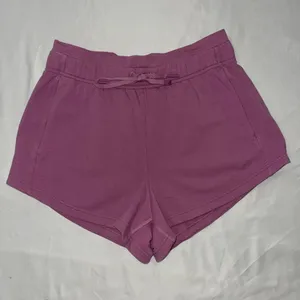 Lululemon Inner Glow HR Short 3"! thumbnail 1