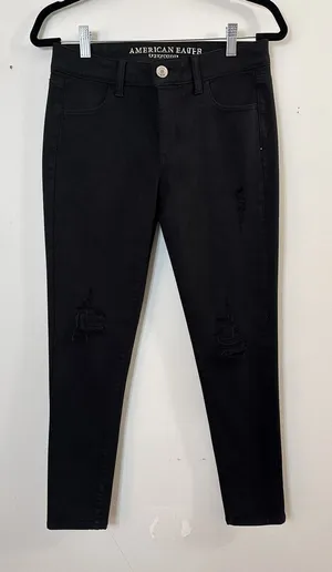 American Eagle Women’s Jegging Jeans Size 8 Reg Black Super Stretch Distressed thumbnail 1