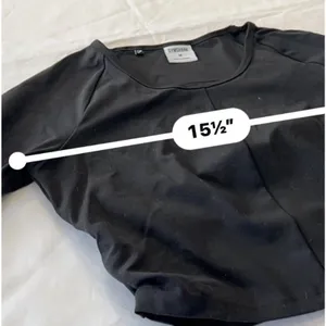 Gymshark Whitney Simmons Long Sleeve Crop Top Black Medium Activewear Workout thumbnail 8