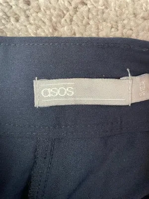 Asos Pleated Tapered Navy Trousers thumbnail 4