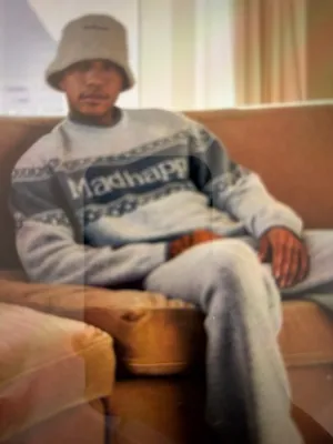 Madhappy winter collection pullover sweater cashmere thumbnail 10