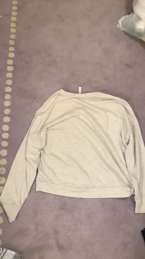 Fabletics Crewneck thumbnail 2