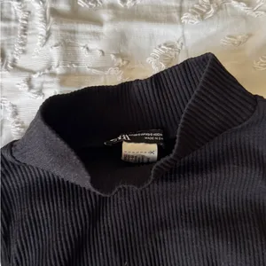 ZARA 2 Pack S Green/Black Ribbed Mock Neck Sleeveless Tank thumbnail 4