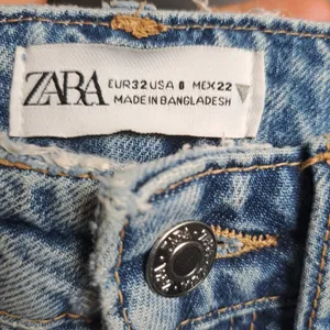 Zara Classic Blue Denim Shorts thumbnail 3