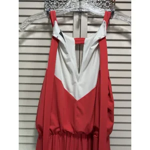 Vince Camuto Coral/Tan Chevron Halter Maxi Dress Size 4‎ Tie Back Elastic Waist thumbnail 7