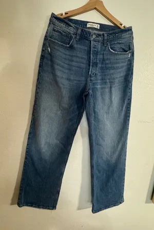 Abercrombie & Fitch The 90s Baggy Low Rise Jeans 30 / 10R thumbnail 1