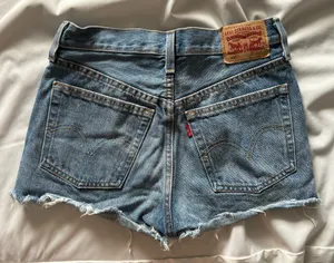 Levi’s Jean Shorts thumbnail 2