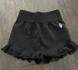 booty shorts thumbnail 1