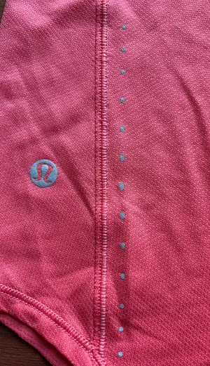 Lululemon Running Tank thumbnail 5