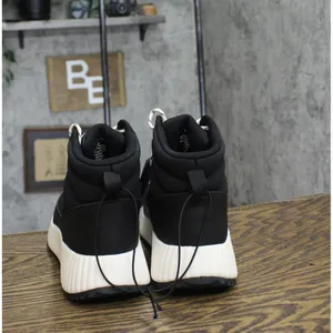 NWT Universal Thread Womens Shyla Platform Hiker Boots 91308329 Black 9M thumbnail 8