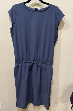 Albion Fit Going Places Dress Navy Athletic Waist Tie Pockets Size Medium thumbnail 1