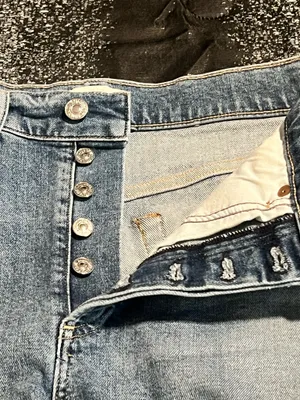 Womens 25" Citizens of Humanity Annabelle Distressed Denim Cutoff Shorts thumbnail 6