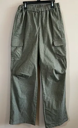 ✨ Sincerely Jules Women’s Green Cargo‎ Pants Small thumbnail 1