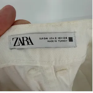 Zara High Rise Pleated Barrel Leg‎ Jeans Ivory Off White Balloon Size 2 thumbnail 4