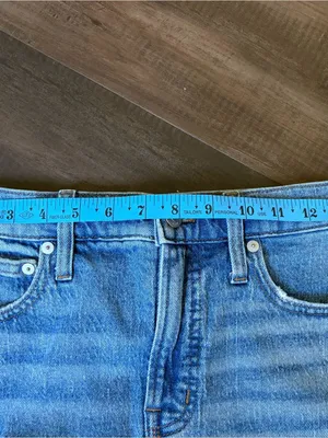 Madewell Light Blue Straight-Leg Jeans with Raw Hem thumbnail 6