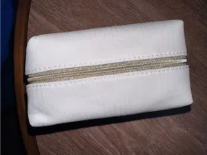 Christian Dior Beauty Makeup Bag Ivory Gold Logo Zip Pouch Cosmetic Case thumbnail 2