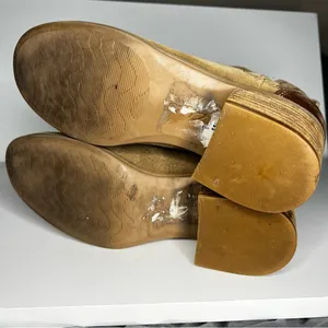 Clark’s Artisan Tan Maypearl‎ Daisy Ankle Booties thumbnail 6