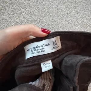 Abercrombie & Fitch 90 straight ultra high rise brown thumbnail 2