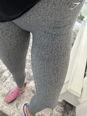 Gymshark Legging thumbnail 4