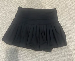 Black gold hinge skirt  thumbnail 1