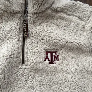 A&M Quarter Zip thumbnail 2