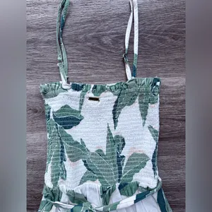 billabong Green Leaf Print Cropped Jumpsuit Wide Leg Size Medium Cotton blend thumbnail 7