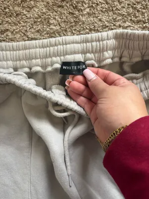 White Fox Boutique Sweatpants thumbnail 2