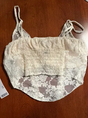 Urban Outfitters White Lace Crop Top with Floral Design And Bow in the Middle thumbnail 2