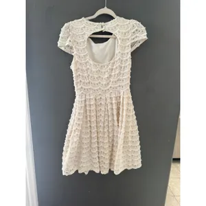 Miami Cream Crochet Scalloped Lace Mini Dress‎ Short Sleeve Coastal L Party thumbnail 5