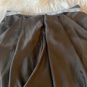 Revolve Line & Dot olive silk tulip skirt NWT thumbnail 7
