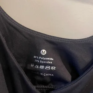 Black Women's Tank Top Size M thumbnail 4