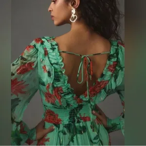 ANTHROPOLOGIE The‎ Odetta Ruffled V-neck Dress Green and Red Floral size Medium thumbnail 3